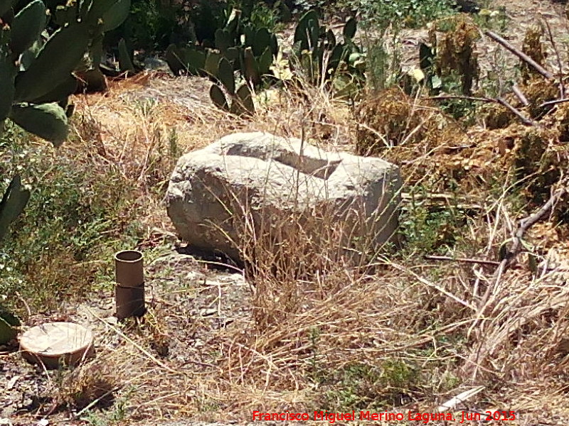 Casera Santo Cristo de la Asomada - Casera Santo Cristo de la Asomada. Piedra tallada