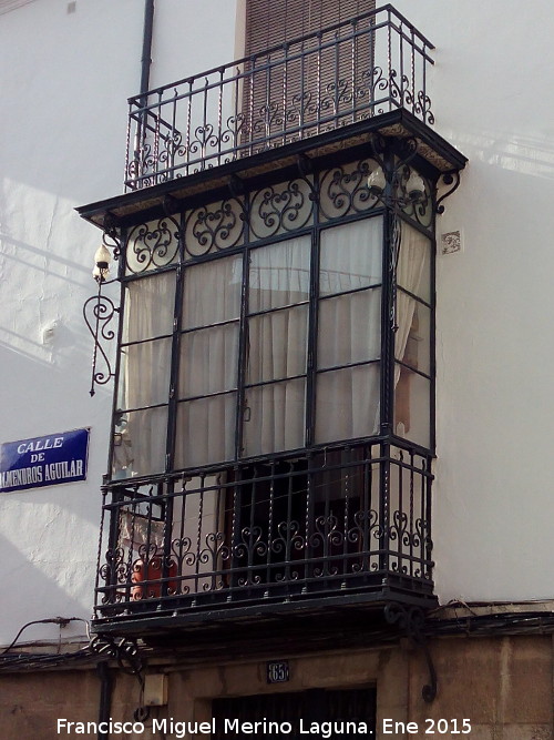 Casa de la Calle Almendros Aguilar n 65 - Casa de la Calle Almendros Aguilar n 65. Balcn cerrado
