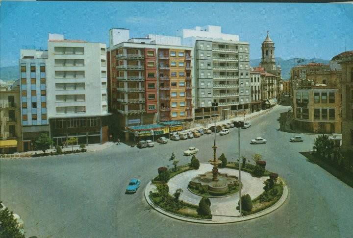 Plaza de la Constitucin - Plaza de la Constitucin. Foto antigua