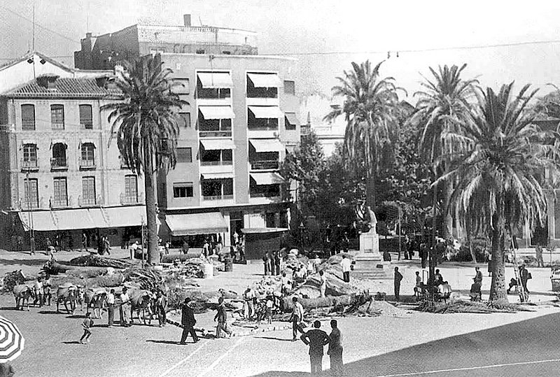 Plaza de la Constitucin - Plaza de la Constitucin. Foto antigua