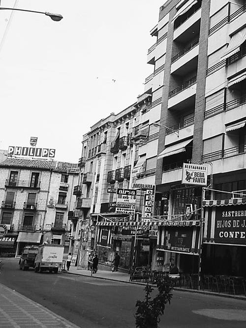 Casa de la Calle Ignacio Figueroa n 1 - Casa de la Calle Ignacio Figueroa n 1. Foto antigua. A la izquierda