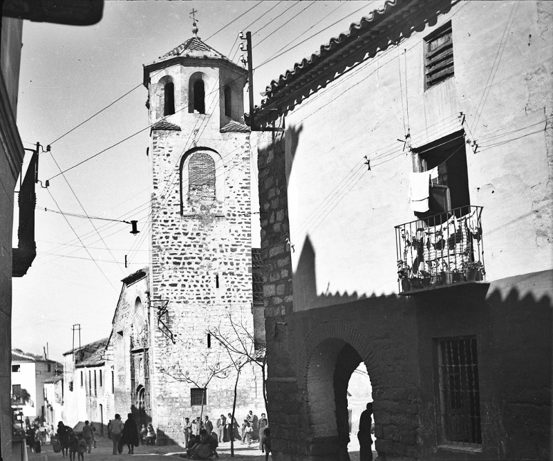 Plaza de la Magdalena - Plaza de la Magdalena. Foto antigua. Archivo IEG