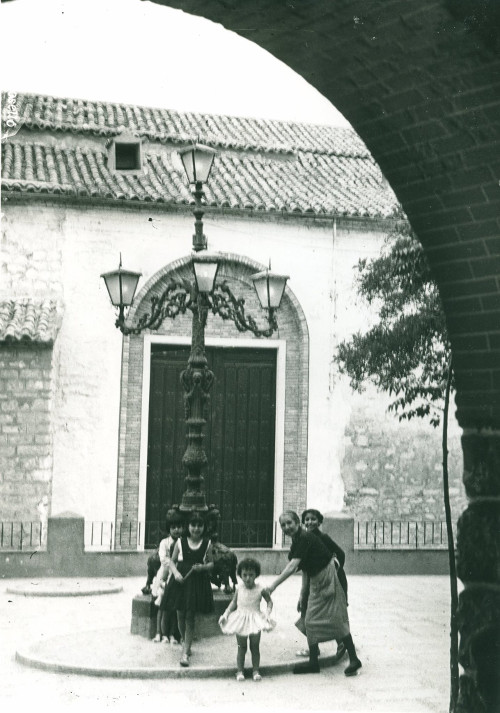 Plaza de la Magdalena - Plaza de la Magdalena. Foto antigua. Archivo IEG