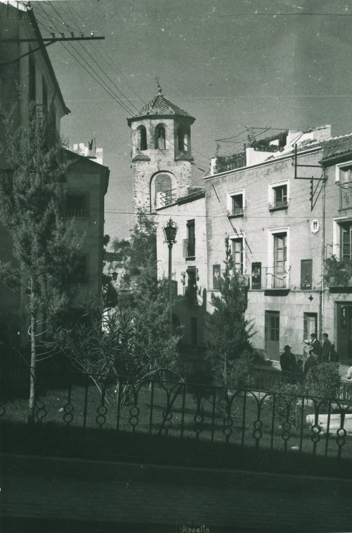 Plaza de la Magdalena - Plaza de la Magdalena. Foto antigua. Fotografa de Jaime Rosell Caada. Archivo IEG