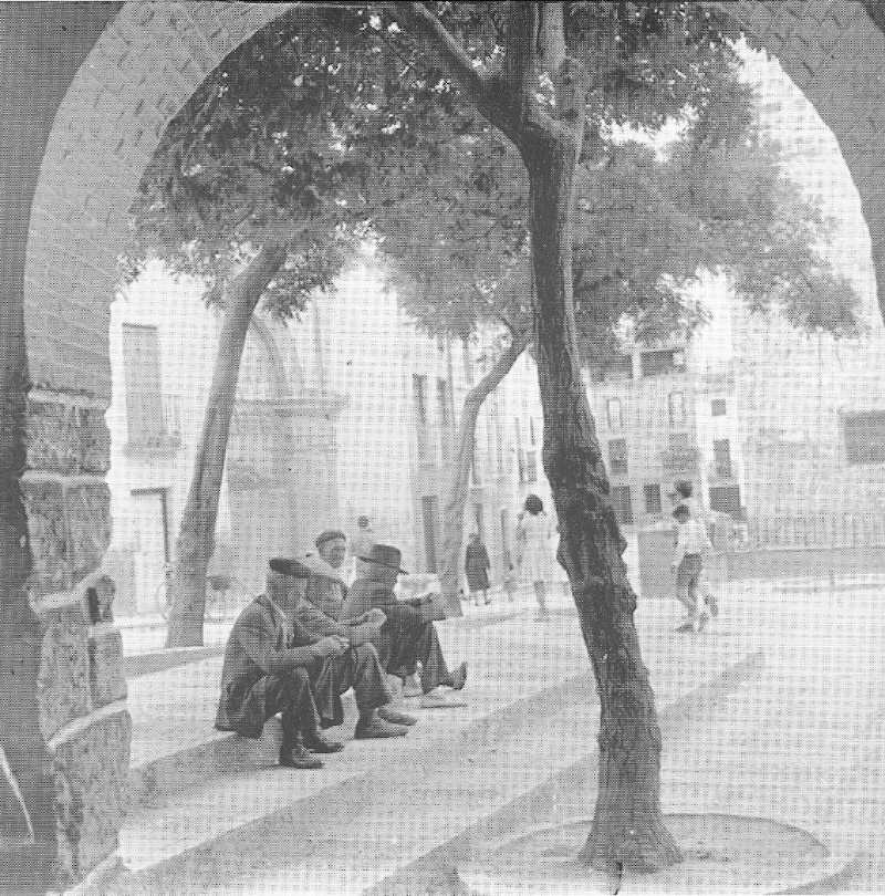 Plaza de la Magdalena - Plaza de la Magdalena. Foto antigua