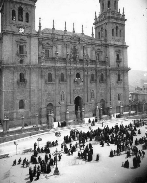 Plaza de Santa Mara - Plaza de Santa Mara. Obstensin del Santo Rostro 1881