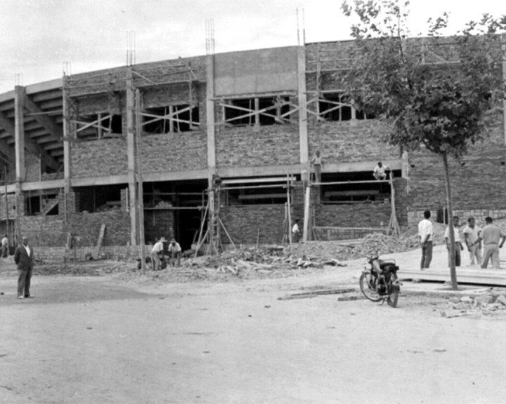 Plaza de Toros de Jan - Plaza de Toros de Jan. Foto antigua. Construyndose