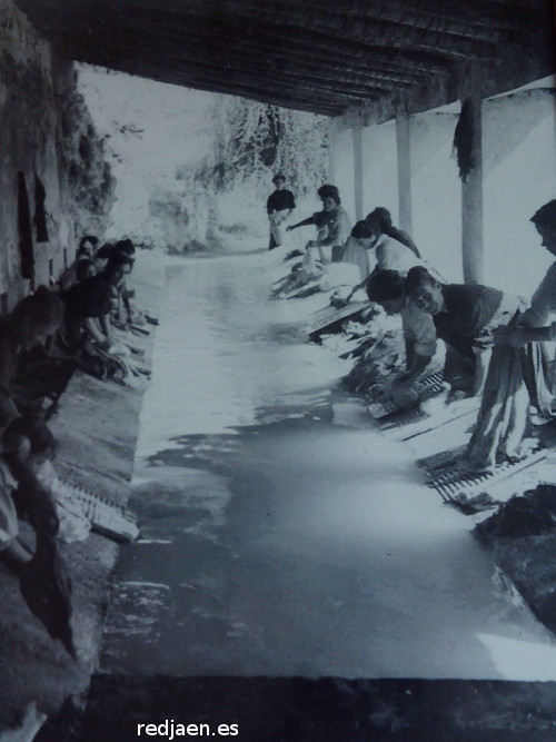 Lavaderos de la Plaza del Mercado - Lavaderos de la Plaza del Mercado. Foto antigua