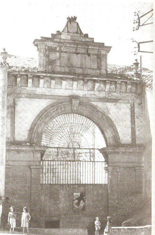 Fuente de la Magdalena - Fuente de la Magdalena. Foto antigua