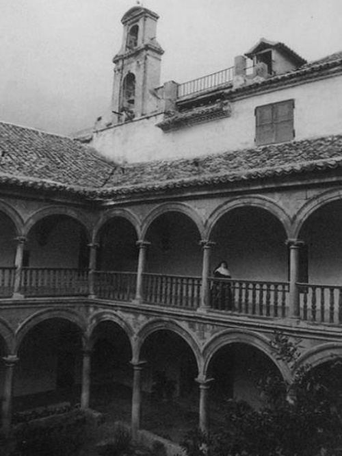 Real Monasterio de Santa Clara - Real Monasterio de Santa Clara. Foto antigua. Fotografa de Luis Berges Roldan