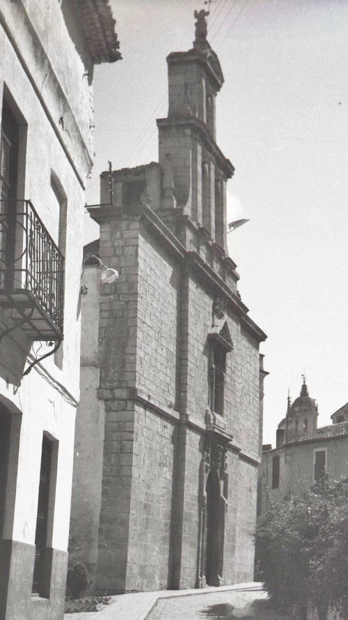 Iglesia de San Bartolom - Iglesia de San Bartolom. Foto antigua. Archivo IEG