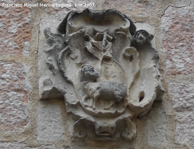 Convento de los Jesuitas - Convento de los Jesuitas. Escudo del claustro