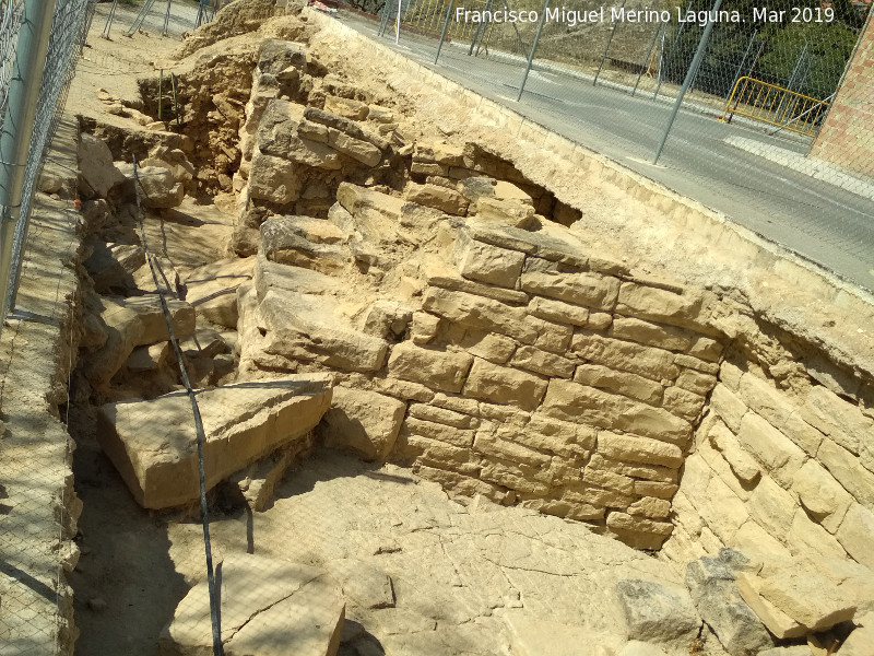 Anfiteatro Romano de Obulco - Anfiteatro Romano de Obulco. 