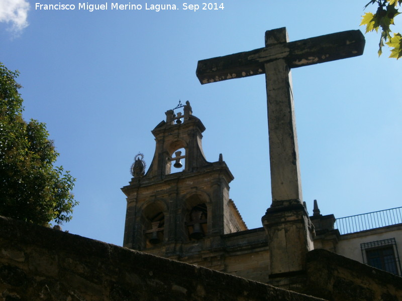 Cruz de la Plaza Vzquez de Molina - Cruz de la Plaza Vzquez de Molina. 