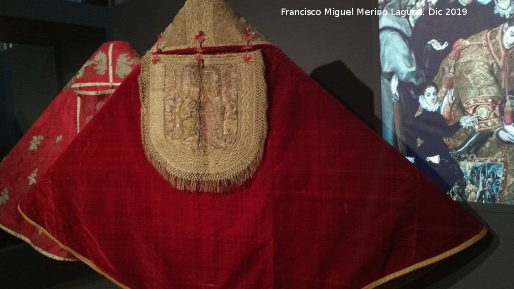 Iglesia de San Andrs - Iglesia de San Andrs. Capa pluvial del terno rico