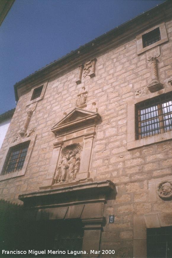 Iglesia de San Andrs - Iglesia de San Andrs. Fachada de la institucin