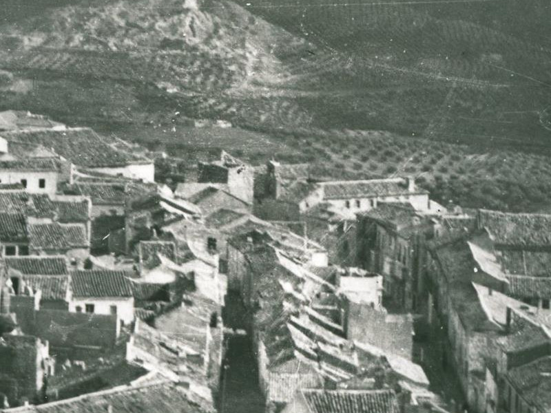 Convento de Santa Teresa - Convento de Santa Teresa. Foto antigua. Desde el Cerro Tambor. Fotografa de Jaime Rosell Caada. Archivo IEG