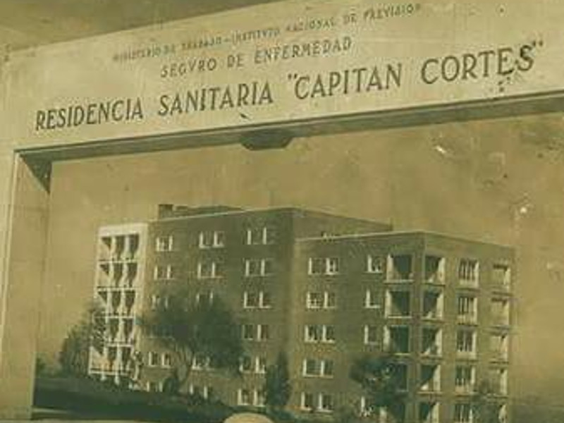 Hospital Ciudad de Jan - Hospital Ciudad de Jan. Foto antigua