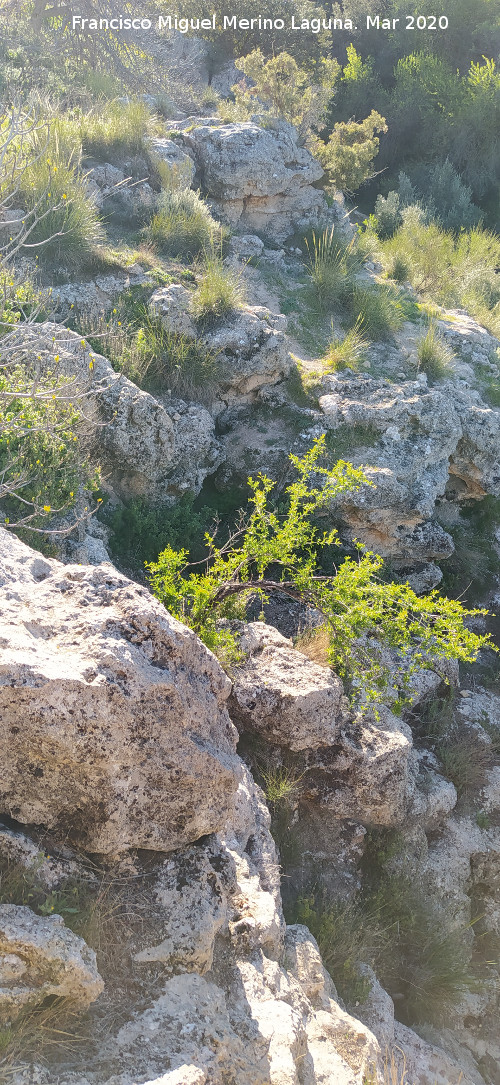 Necr�polis del Banco - Necr�polis del Banco. Paredes rocosas