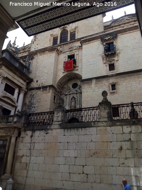 Santo Rostro - Santo Rostro. Obstensin del Santo Rostro en el Balcn de la Fachada Norte