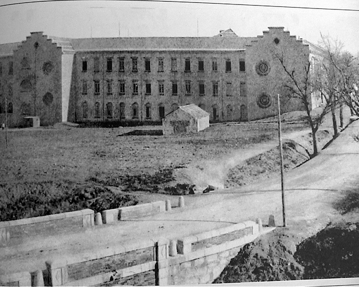 Seminario de Jan - Seminario de Jan. Desde el Puente de Santana 1905