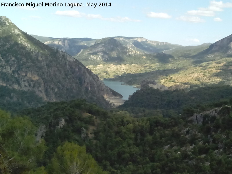 Sierra de Jan - Sierra de Jan. El Pantano del Quiebrajano