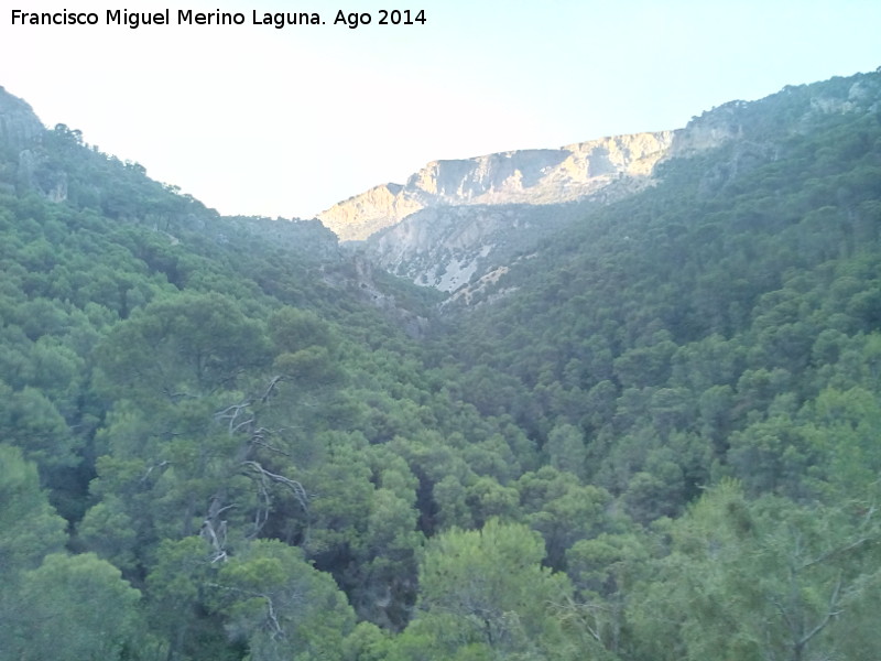 Sierra de Jan - Sierra de Jan. Garganta de los Ladrones