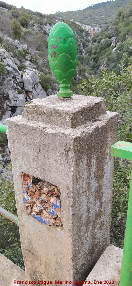 Puente de Hierro - Puente de Hierro. Pi�a