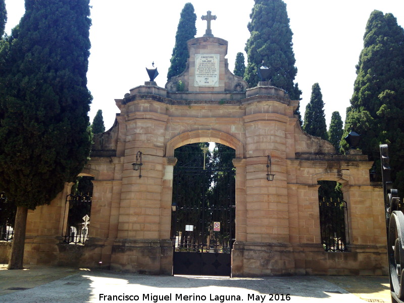 Cementerio de San Jos - Cementerio de San Jos. Puerta de acceso