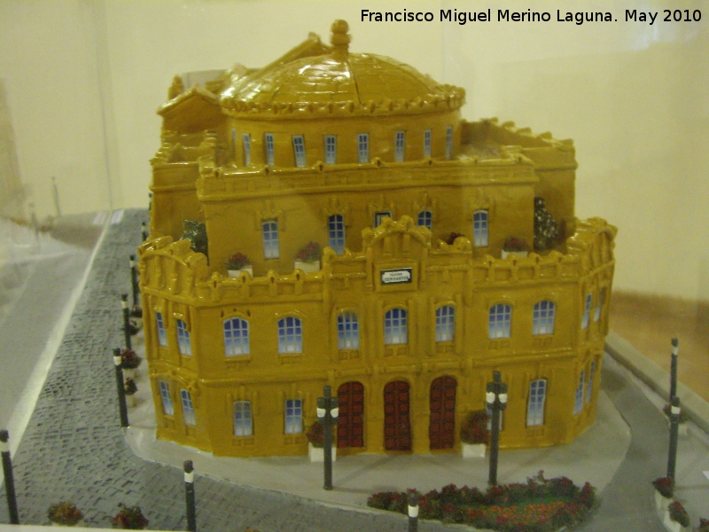 Teatro Cervantes - Teatro Cervantes. Maqueta de plastilina de Agustn Garzn