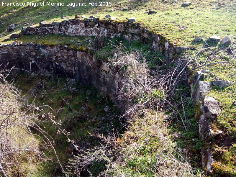 Estanque de las Piletas - Estanque de las Piletas. Muro de contencin