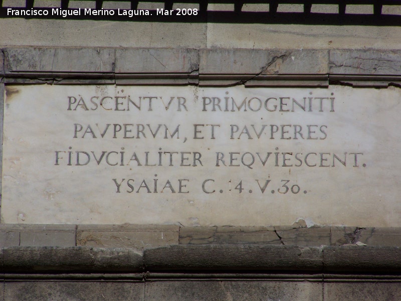 Palacio de Villardompardo - Palacio de Villardompardo. Inscripcin sobre la puerta del palacio