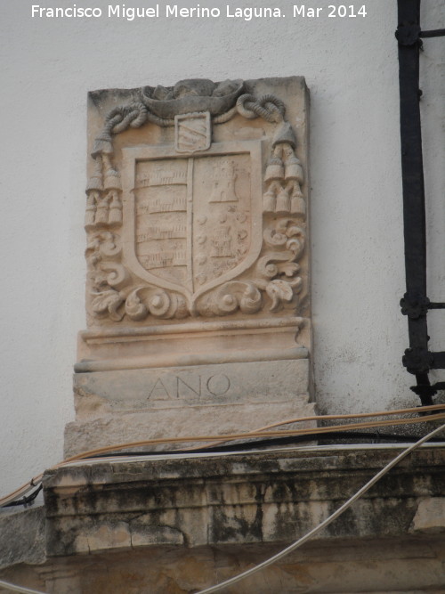 Casa de la Municin - Casa de la Municin. Escudo del Obispo de Palencia