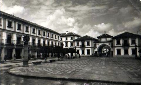 Plaza de Espaa - Plaza de Espaa. Foto antigua