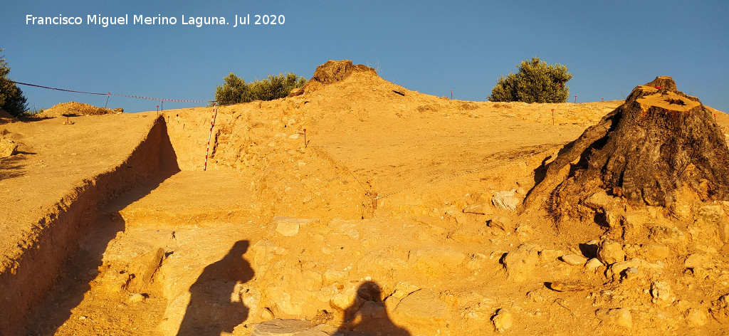 Plaza de Armas del Cerro de La Muela - Plaza de Armas del Cerro de La Muela. Torre�n Suroeste