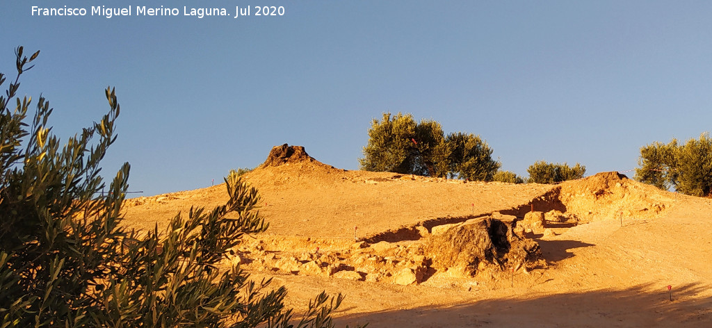 Plaza de Armas del Cerro de La Muela - Plaza de Armas del Cerro de La Muela. Torre�n Suroeste