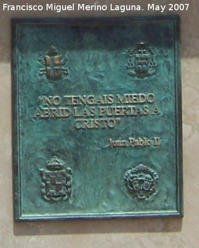 Monumento a Juan Pablo II - Monumento a Juan Pablo II. 