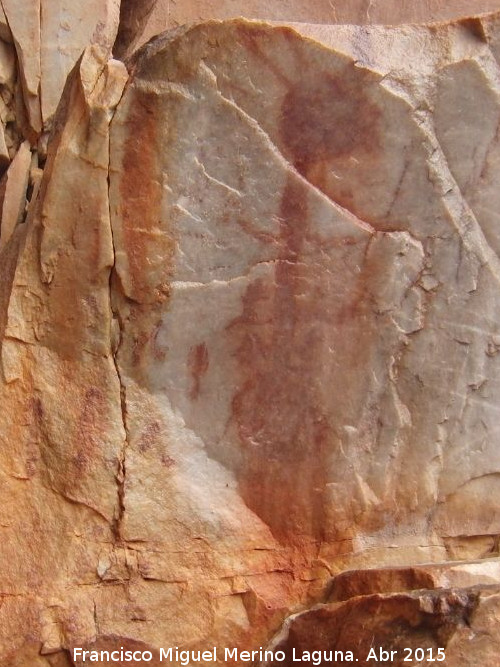 Pinturas rupestres de las Vacas del Retamoso IV - Pinturas rupestres de las Vacas del Retamoso IV. Antropomorfo de la izquierda con plumas
