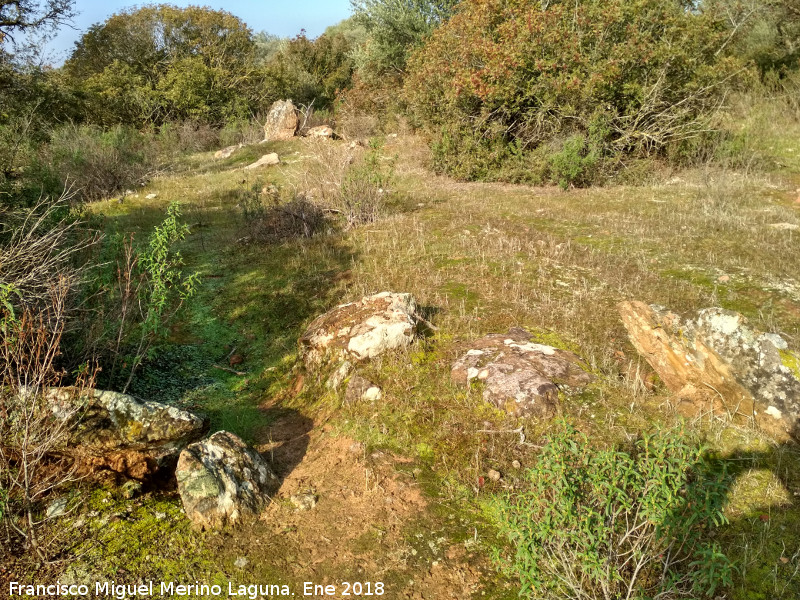 Necrpolis dolmnica del Guadaln - Necrpolis dolmnica del Guadaln. Dolmenes?