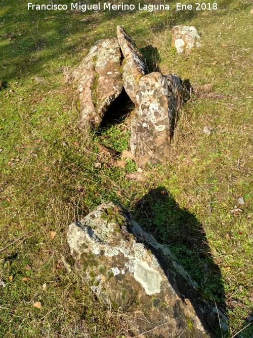 Necrpolis dolmnica del Guadaln - Necrpolis dolmnica del Guadaln. Dolmen?