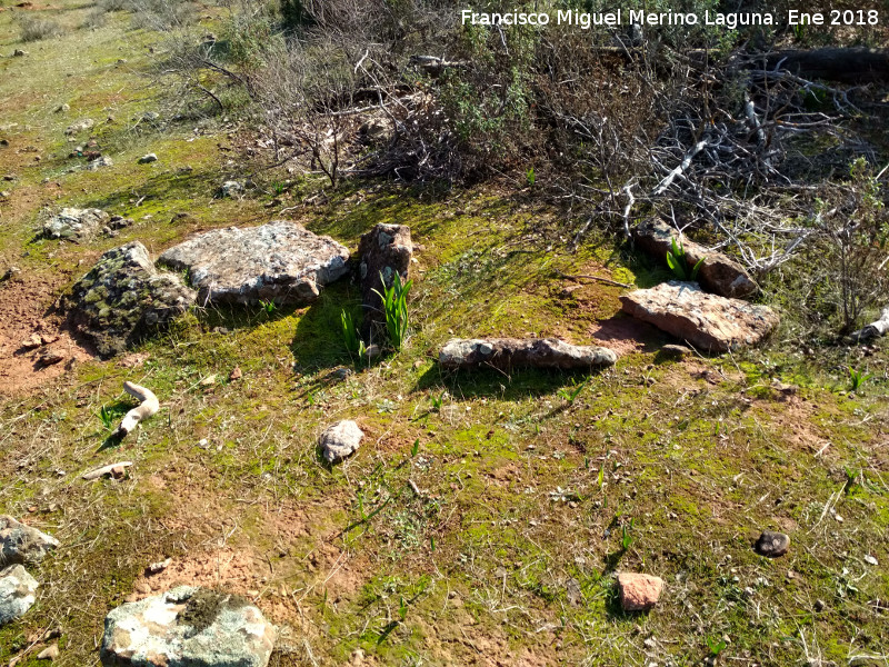 Necrpolis dolmnica del Guadaln - Necrpolis dolmnica del Guadaln. Dolmen?