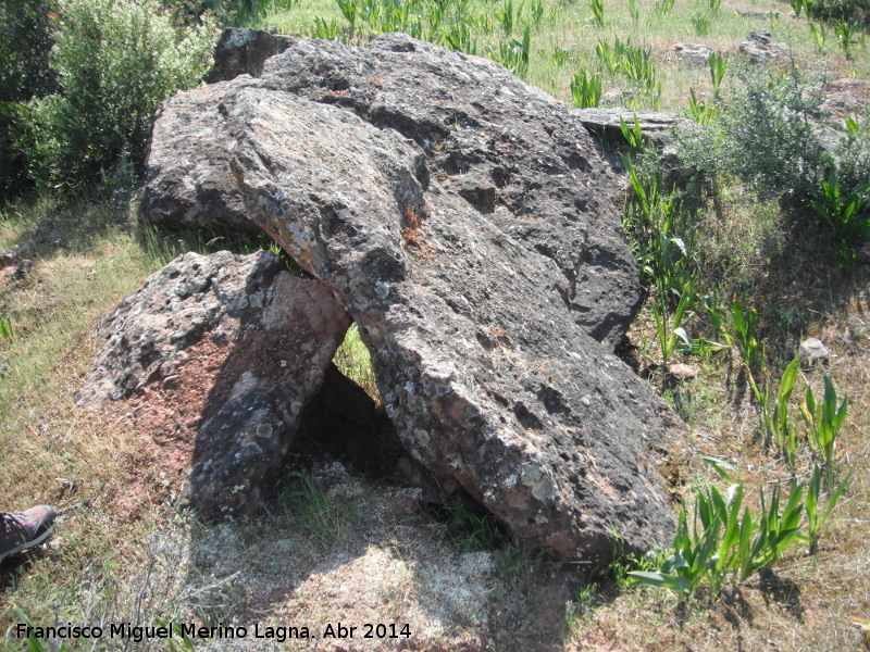 Necrpolis dolmnica del Guadaln - Necrpolis dolmnica del Guadaln. Dolmen?