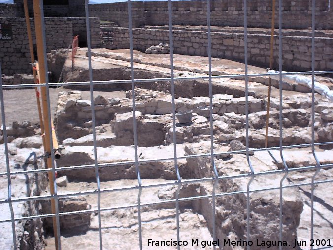 Castillo Nuevo de Santa Catalina. Patio Superior - Castillo Nuevo de Santa Catalina. Patio Superior. Excavacin arqueolgica