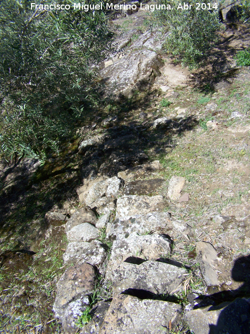 Yacimiento ibero de Cabeza Higuerosa - Yacimiento ibero de Cabeza Higuerosa. Escaleras