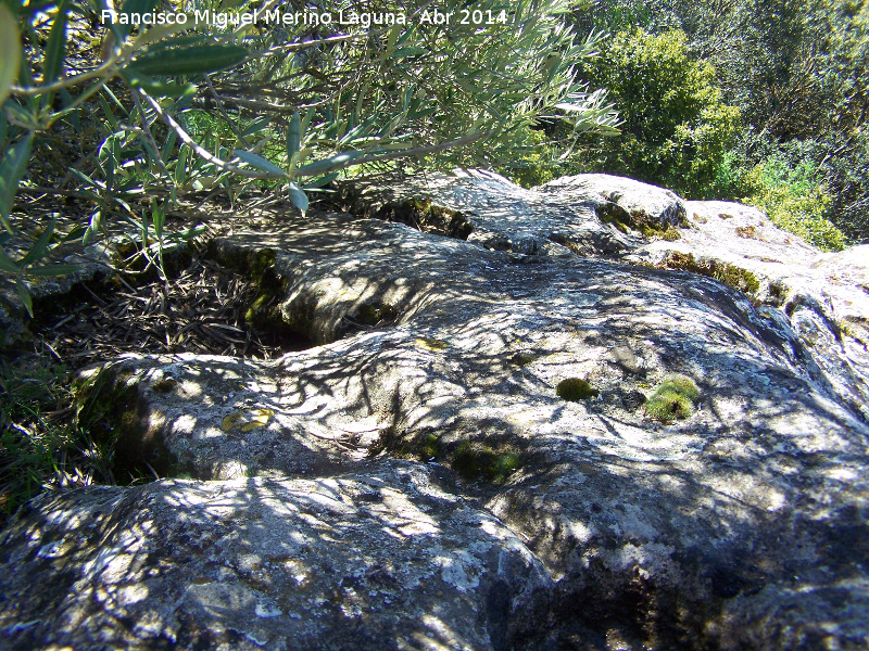 Dolmen del Encinarejo - Dolmen del Encinarejo. Cazoletas