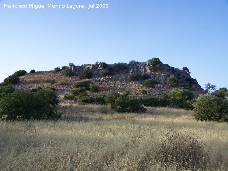 Poblado prehistrico del Cerro Veleta - Poblado prehistrico del Cerro Veleta. Desde el dolmen