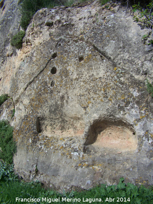 Casas Altas - Casas Altas. Restos de una casa con tejado a dos aguas