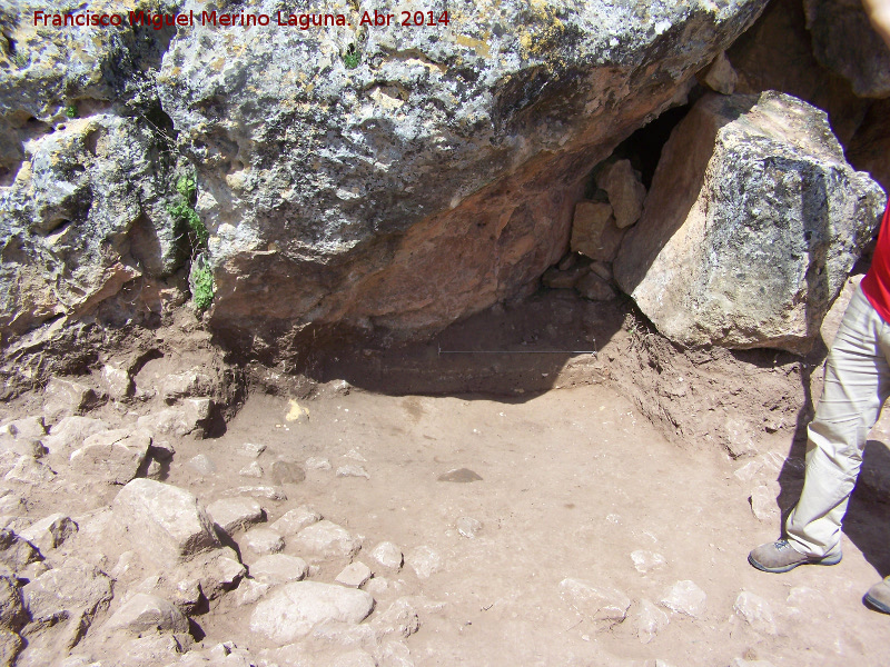 Oppidum de Giribaile. Cueva Santuario - Oppidum de Giribaile. Cueva Santuario. 