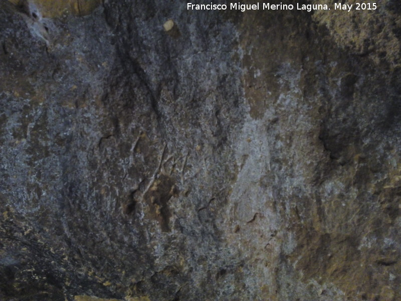 Oppidum de Giribaile. Cueva Santuario - Oppidum de Giribaile. Cueva Santuario. Petroglifos