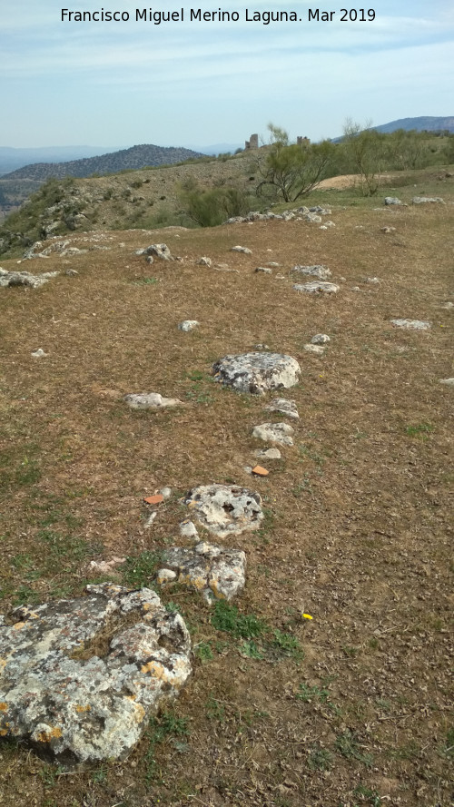 Oppidum de Giribaile. Muralla Norte - Oppidum de Giribaile. Muralla Norte. 